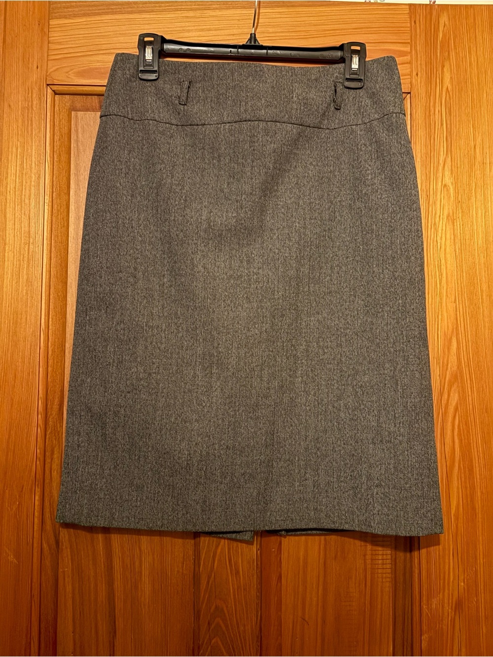Classic Grey Pencil Skirt - Women's Professional Workwear